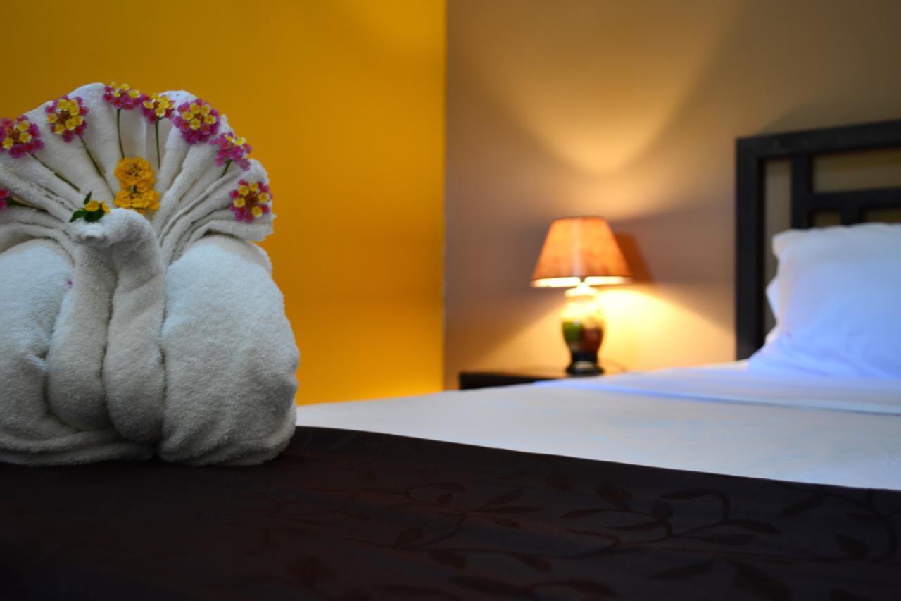 Hotel Casa Aura カルタゴ エクステリア 写真